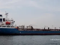 Olie-/chemikaliëntanker te koop