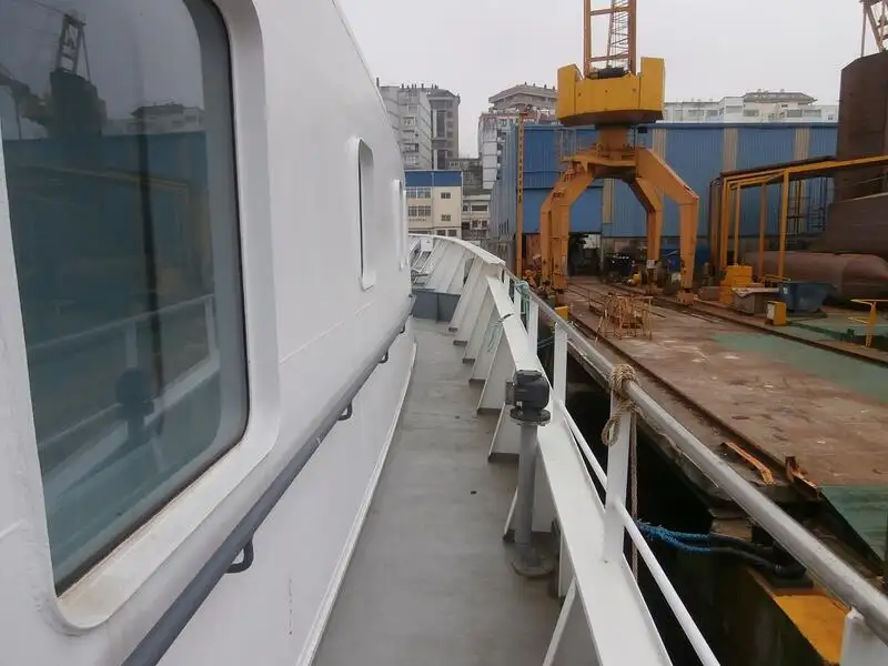 Containerschip te koop