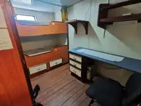 Bevoorradingsschip te koop