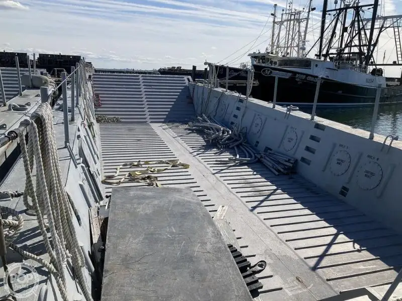 landingsvaartuig, tank te koop