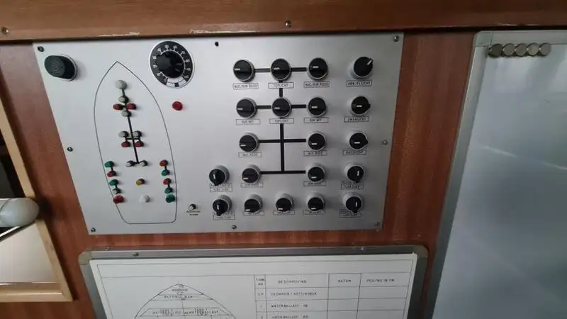 Bevoorradingsschip te koop