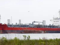 Olie-/chemikaliëntanker te koop