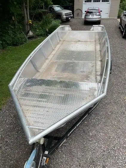Werkboten te koop