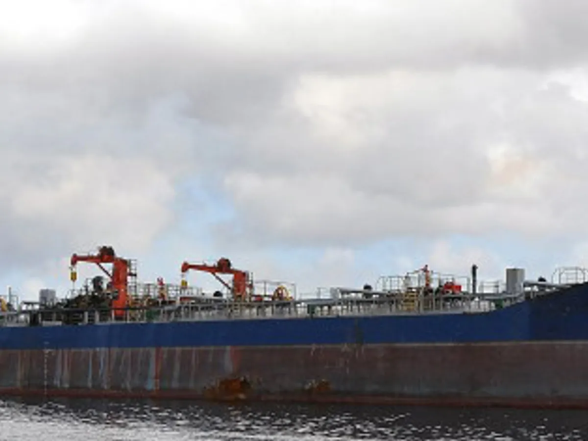 Olie-/chemikaliëntanker te koop