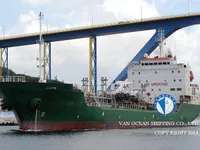 Olie-/chemikaliëntanker te koop