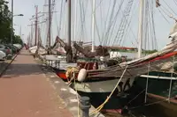 Drijvend hotel te koop