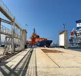 Semi-duikboot te koop