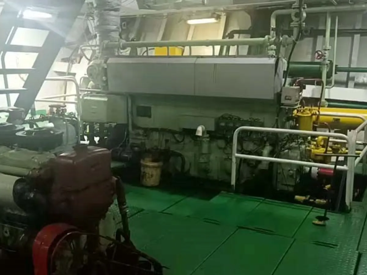 Containerschip te koop