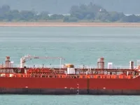 Olie-/chemikaliëntanker te koop
