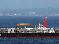 Olie-/chemikaliëntanker te koop