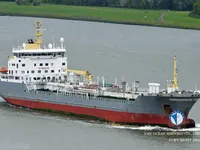 Olie-/chemikaliëntanker te koop