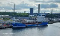Olie-/chemikaliëntanker te koop