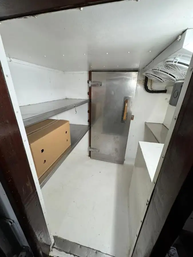 Containerschip te koop