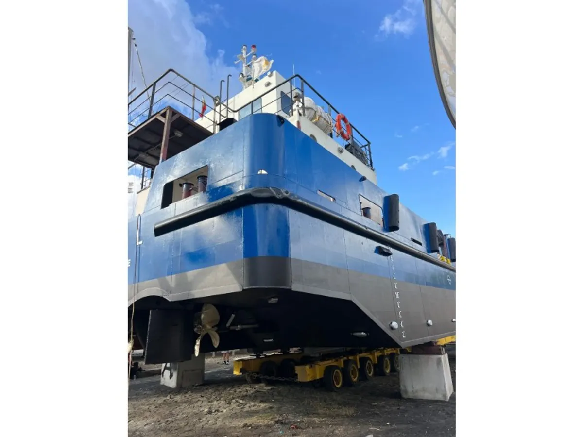 Containerschip te koop