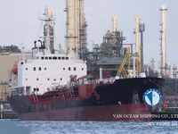 Olie-/chemikaliëntanker te koop