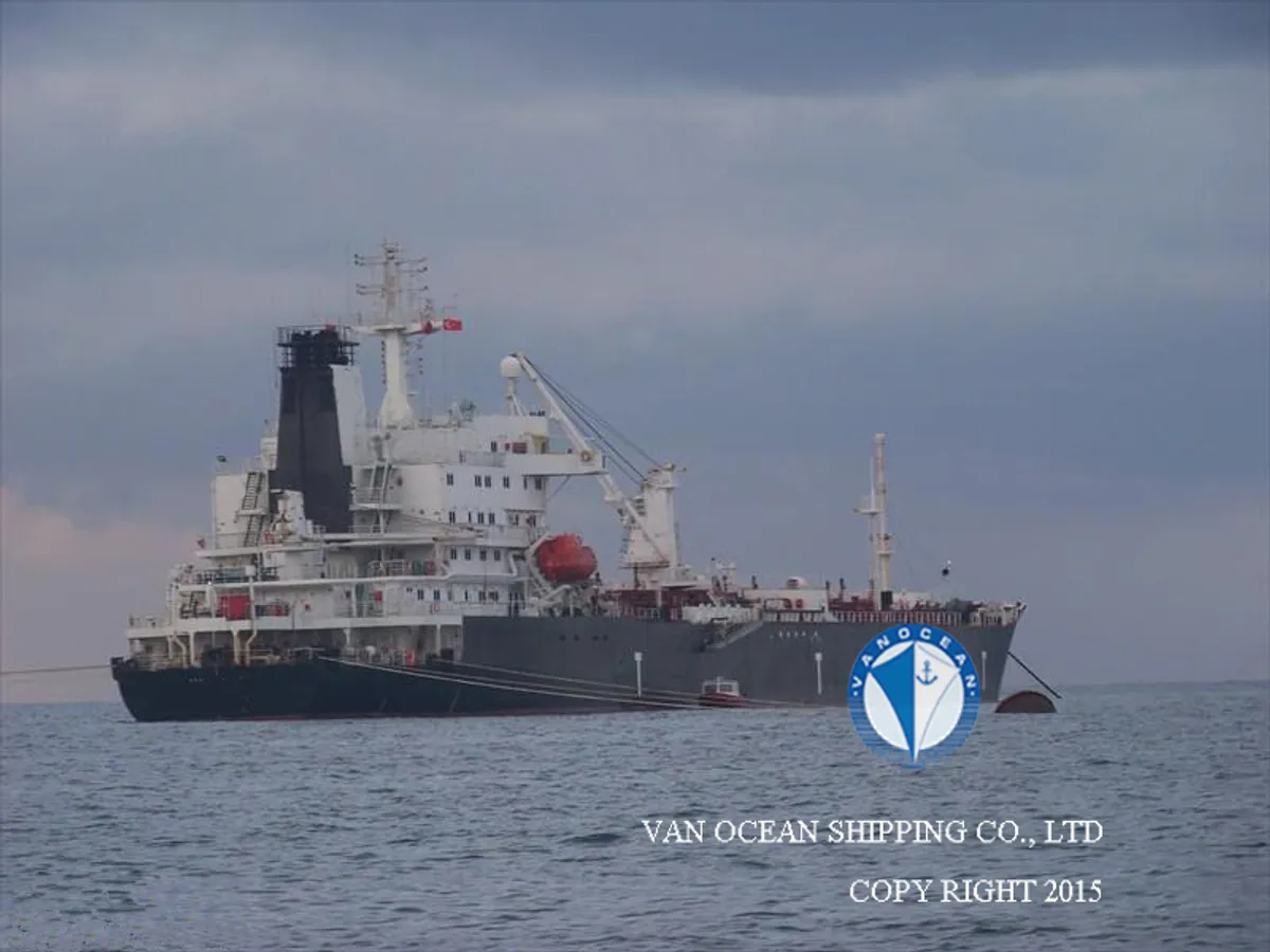 Olie-/chemikaliëntanker te koop
