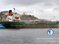 Olie-/chemikaliëntanker te koop