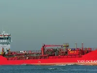 Olie-/chemikaliëntanker te koop