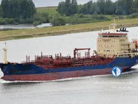 Olie-/chemikaliëntanker te koop