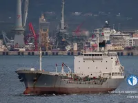 Olie-/chemikaliëntanker te koop