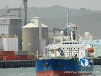 Olie-/chemikaliëntanker te koop