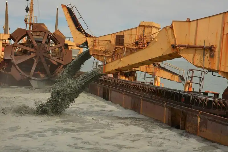 Baggeraarschip te koop