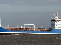 Olie-/chemikaliëntanker te koop