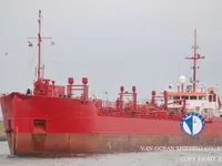 Olie-/chemikaliëntanker te koop