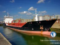 Olie-/chemikaliëntanker te koop