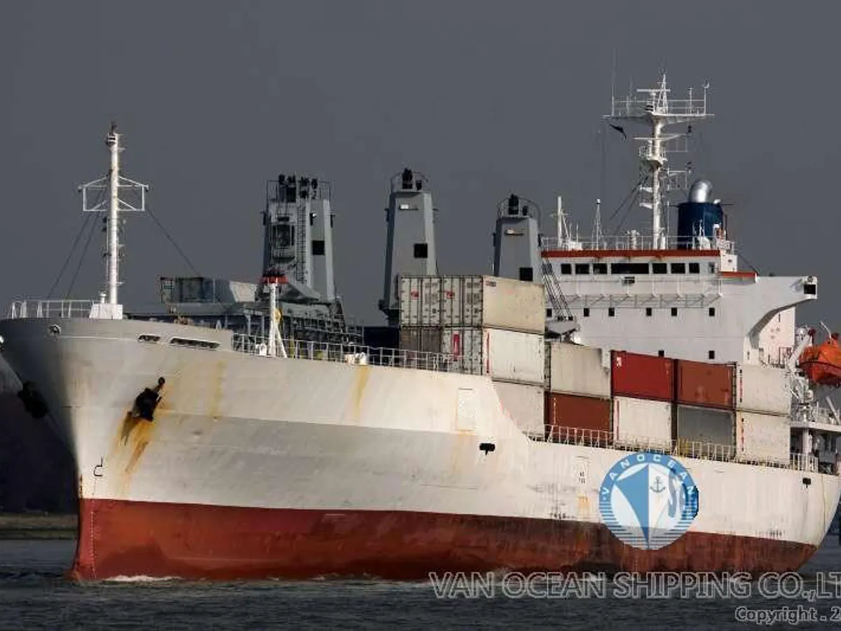 Olie-/chemikaliëntanker te koop