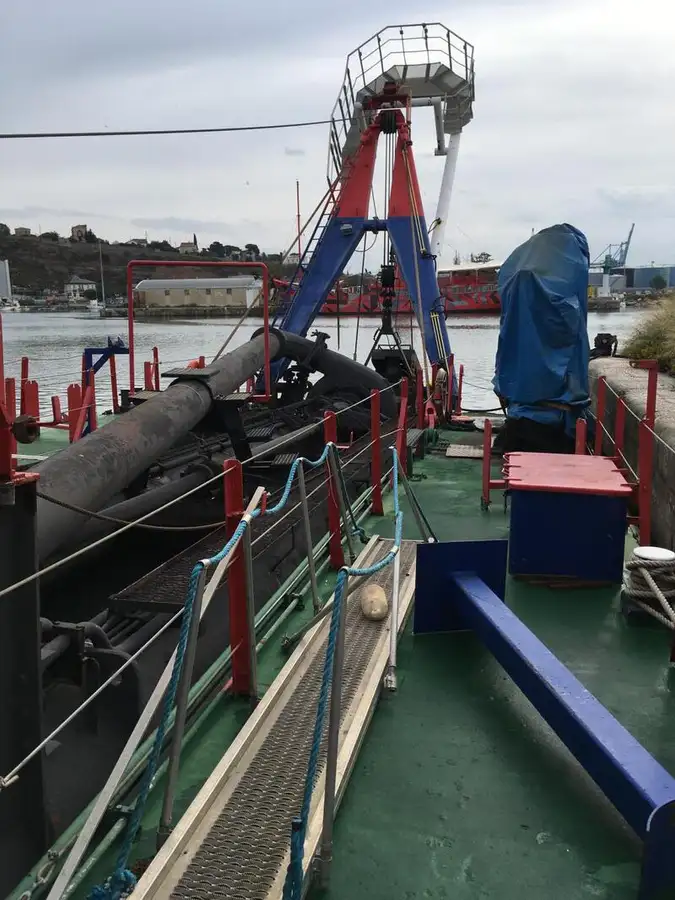 Baggeraarschip te koop