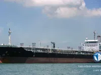 Olie-/chemikaliëntanker te koop