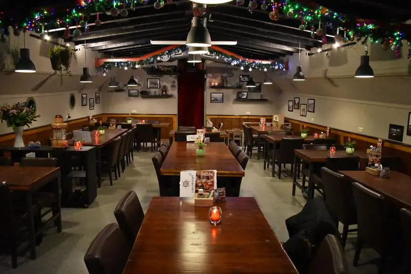 Restaurantschip te koop