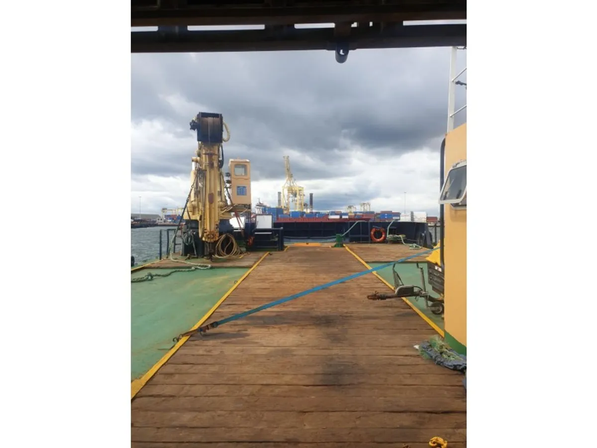 Baggeraarschip te koop