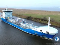 Olie-/chemikaliëntanker te koop