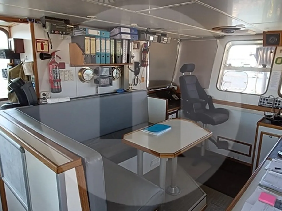 Kraanschip te koop