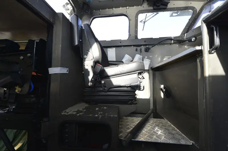 Marine- / militaire schepen te koop