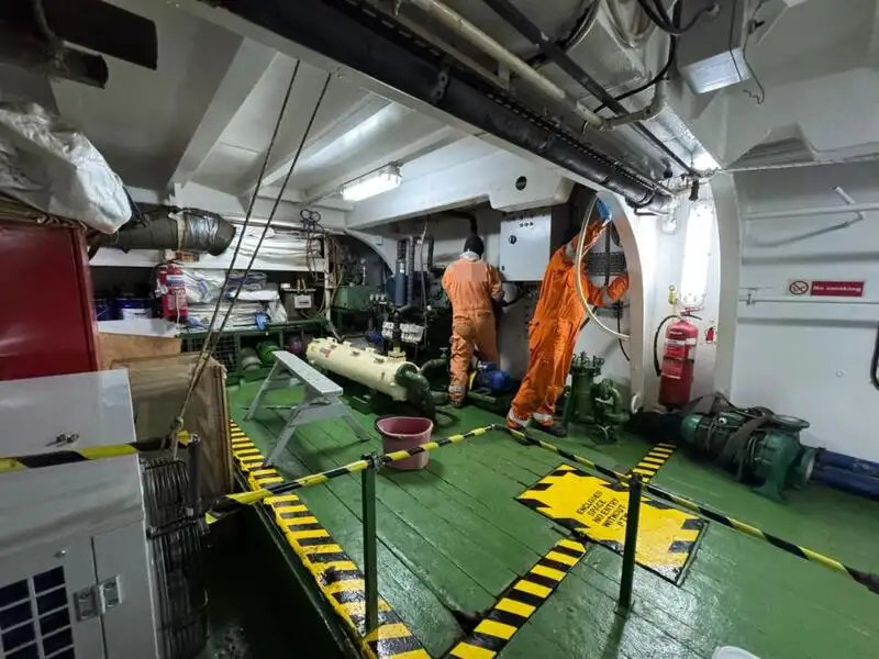 Containerschip te koop