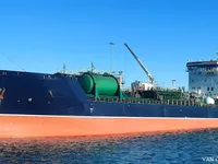 Olie-/chemikaliëntanker te koop
