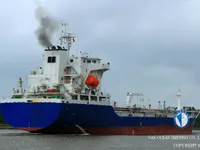 Olie-/chemikaliëntanker te koop