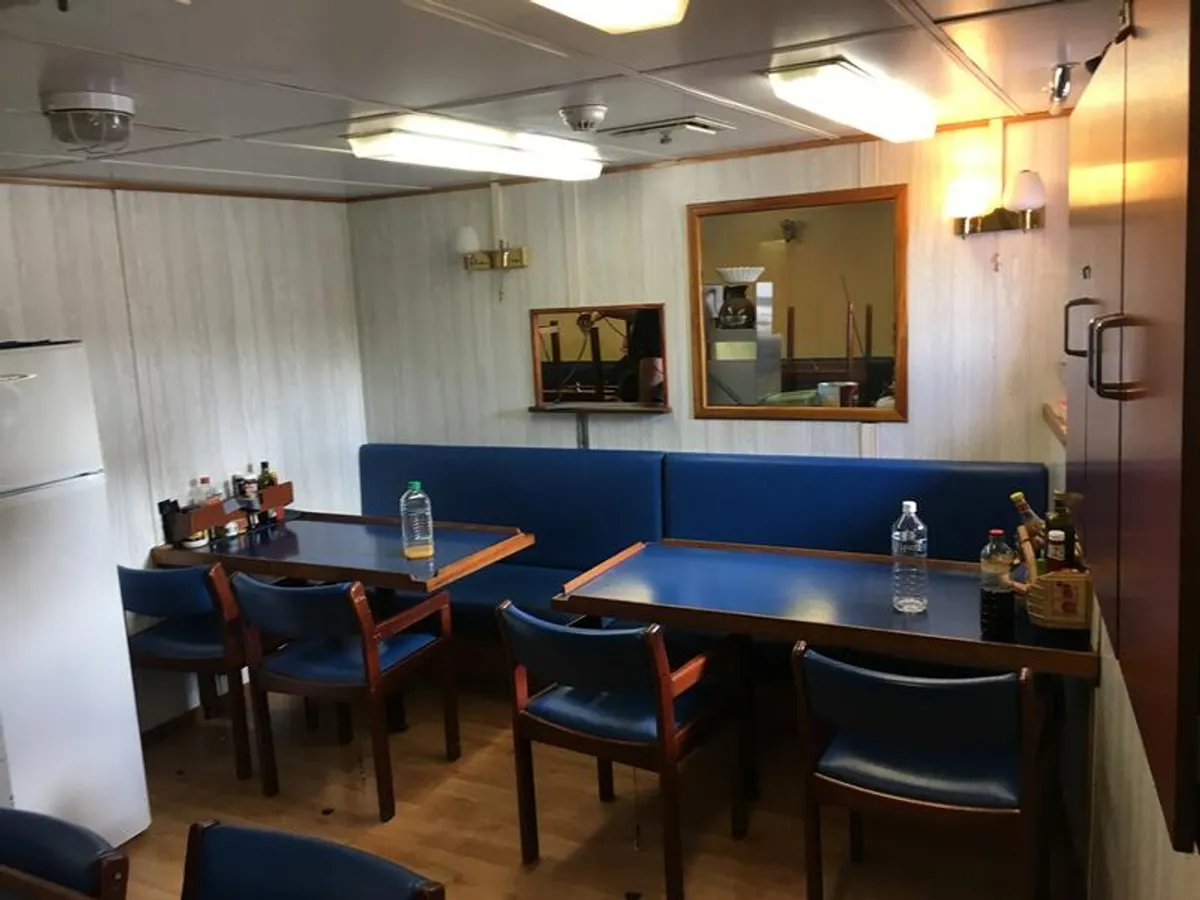 Onderzoeksvaartuig te koop