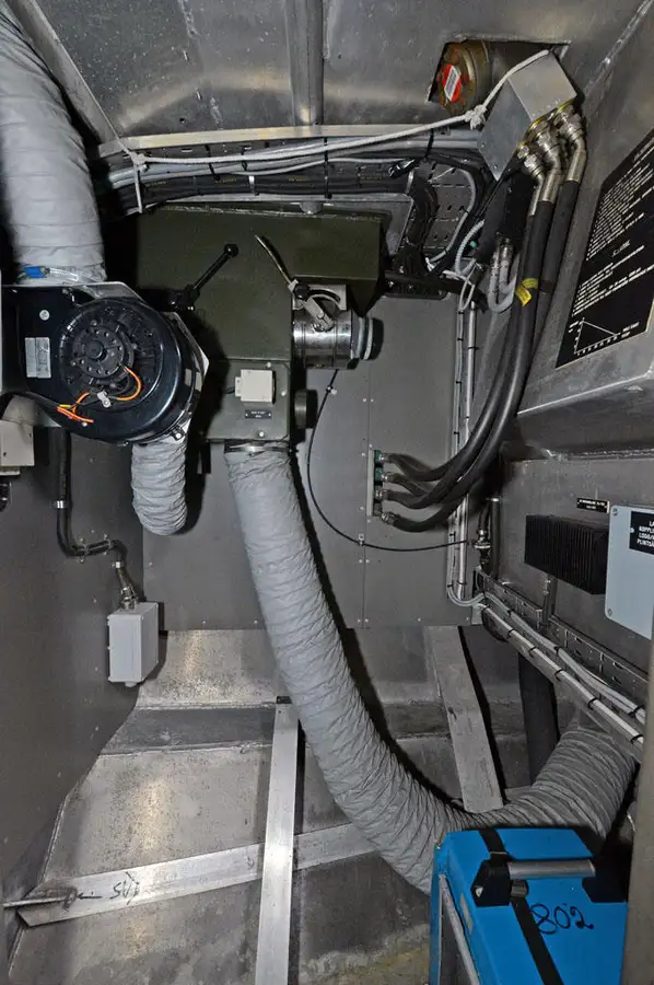 Marine- / militaire schepen te koop