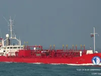 Olie-/chemikaliëntanker te koop