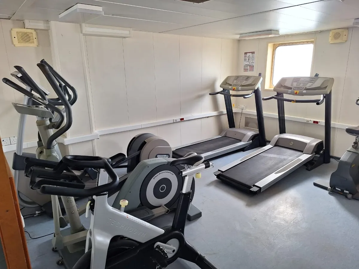 Accommodatieponton te koop