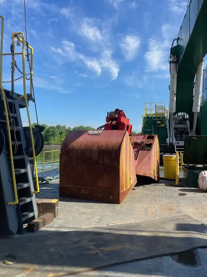 Baggeraarschip te koop