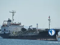Olie-/chemikaliëntanker te koop