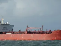 Olie-/chemikaliëntanker te koop