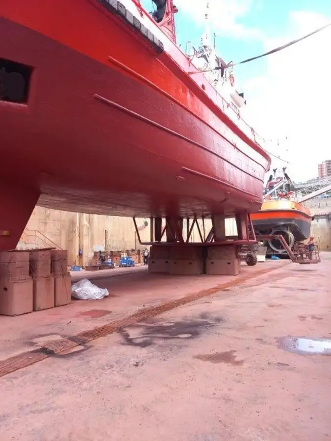 Sleperschip te koop