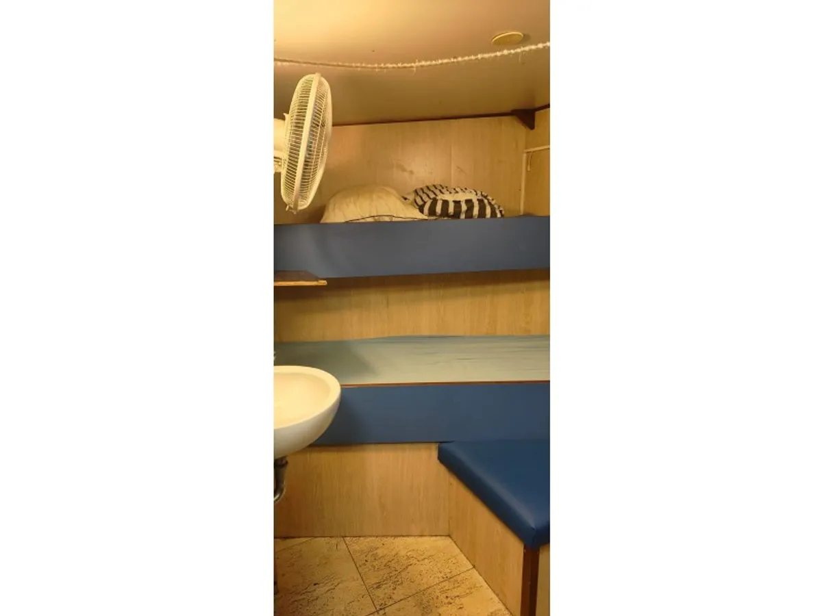 Bevoorradingsschip te koop