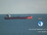 Olie-/chemikaliëntanker te koop